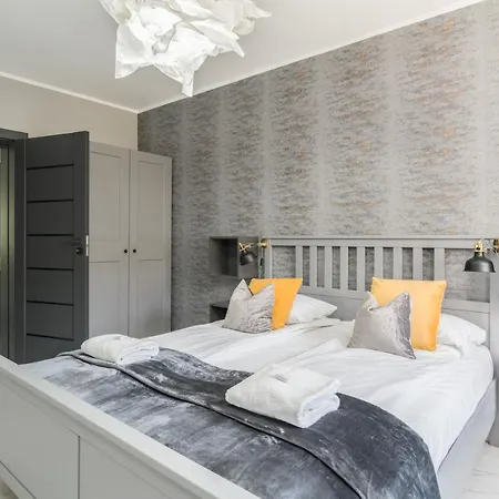 Chociszewskiego By Renters 아파트 *