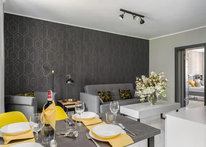 Chociszewskiego By Renters Appartement *