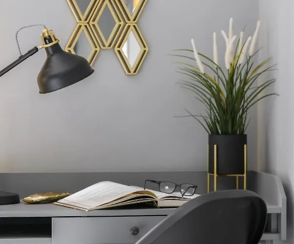 Chociszewskiego By Renters Appartamento